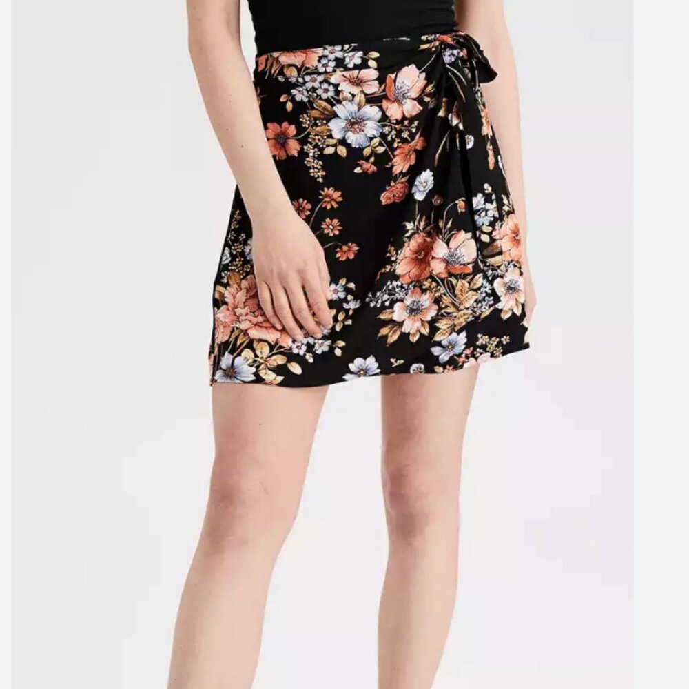 American Eagle Outfitters High Waist Wrap Top Floral Skirt -- S